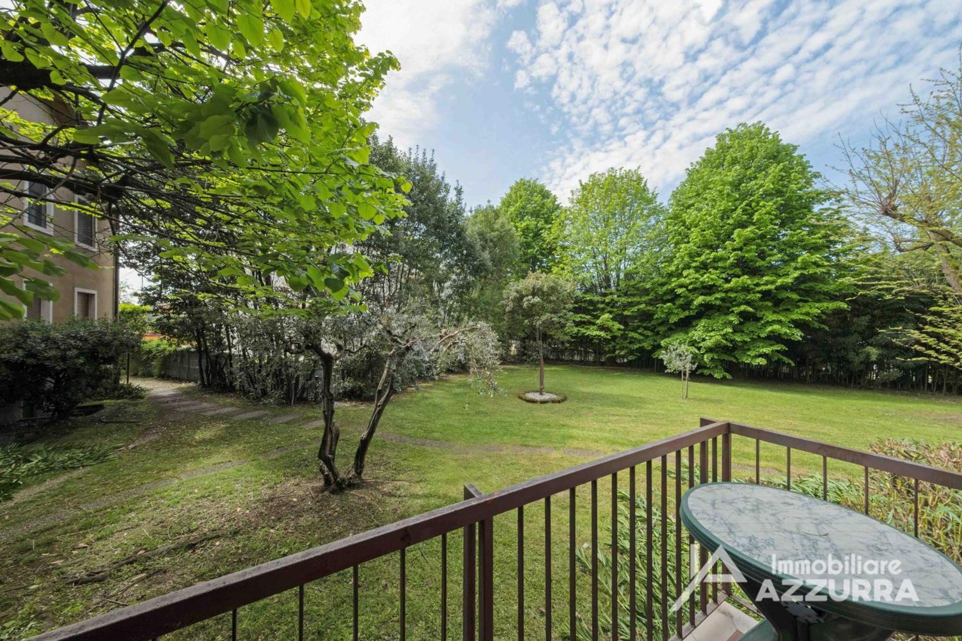Darina - Immobiliare Azzurra Lägenhet Lazise Exteriör bild